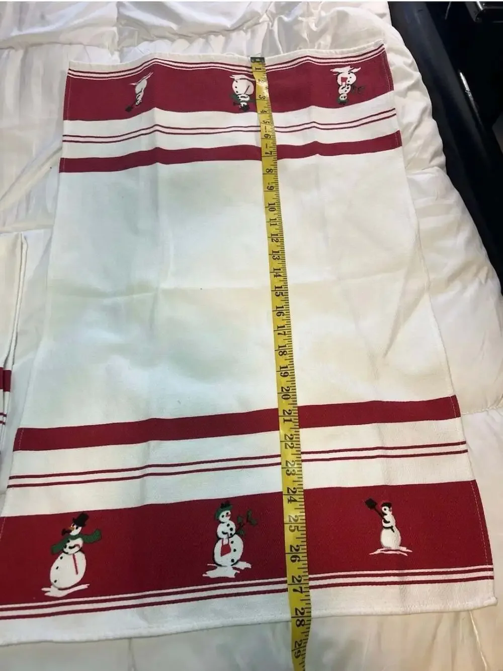 Williams-Sonoma Snowman Christmas Tea Towel Size 19x29 White Red Cotton